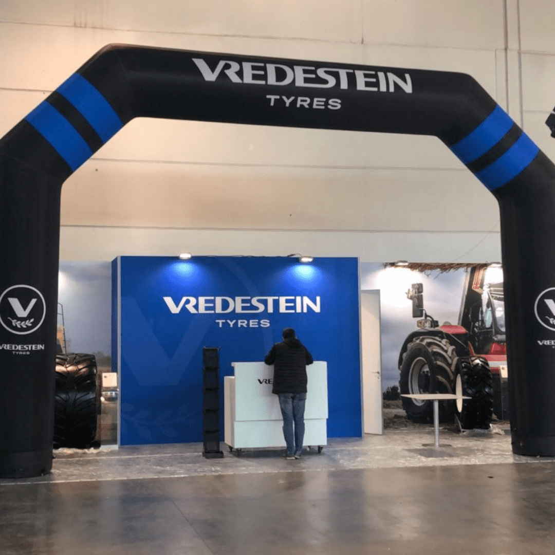 Vredestein inflatable arch